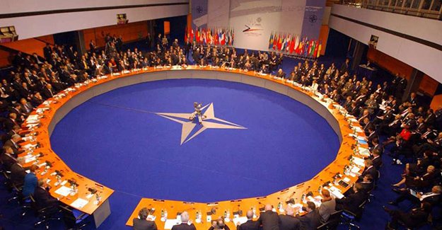 NATO'da "bütçe çatlağı"