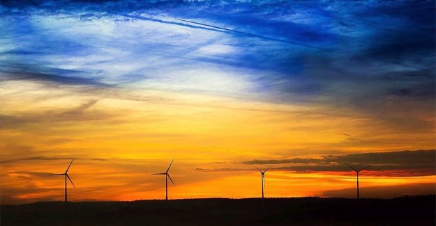 Türkiye'de rüzgar enerjisinde kurulu güç 8 bin 300 megavata yaklaştı