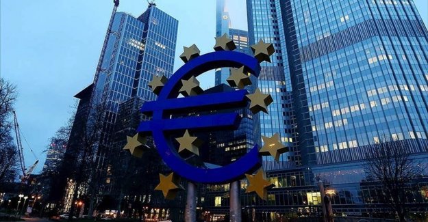 ECB aralık ayına tam teçhizatlı hazırlanıyor