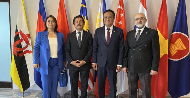 Asean Parlamentolar Arası Asamblesi Türk Grubu’ndan Kamboçya Krallığı Ankara Büyükelçisi Chea Sok’a İadeyi Ziyaret