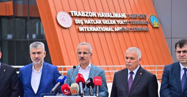 Bakan Uraloğlu, Trabzon’da; Havalimanı, Güney Çevre Yolu, Kentiçi Raylı Sistem Projesi Ve Şehir Hastanesiyle İlgili Konuştu