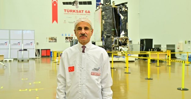 Spacex’te Türksat 6a Hareketli̇li̇ği̇