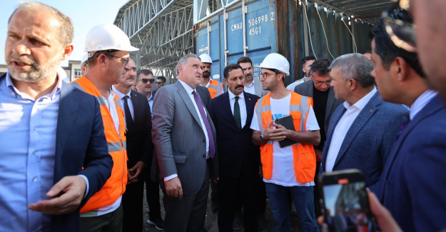 Bakan Dr. Osman Aşkın Bak Hatay’da