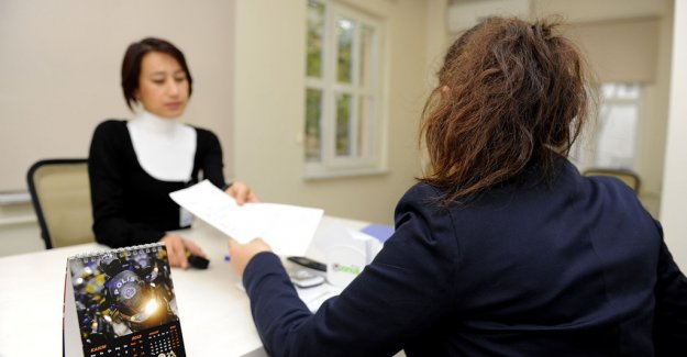 Bakanlık şiddet önleme çalışmalarını 84 merkezde sürdürüyor