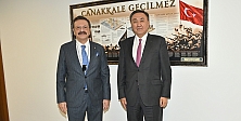 Hisarcıklıoğlu, TDT Genel Sekreteri Ömüraliyev ile görüştü